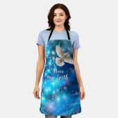 マッチングブルー鳩ピースクリスマス エプロン (着用した状態)