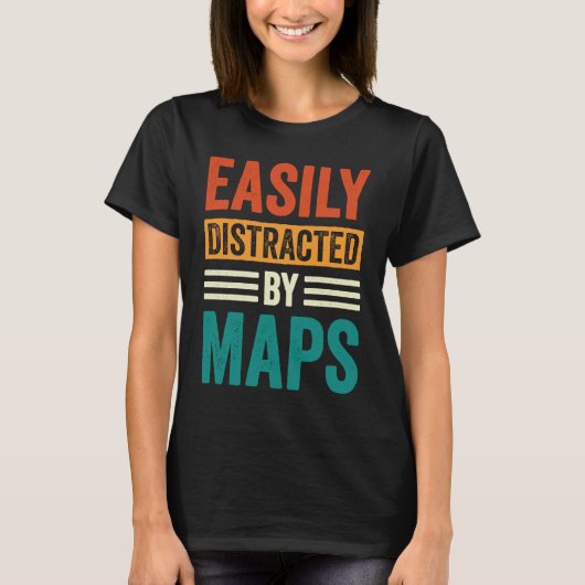 マップによって簡単に気を散らす地理先生5 Tシャツ (正面)