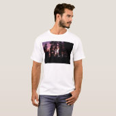 マツを通した日没 Tシャツ (正面フル)