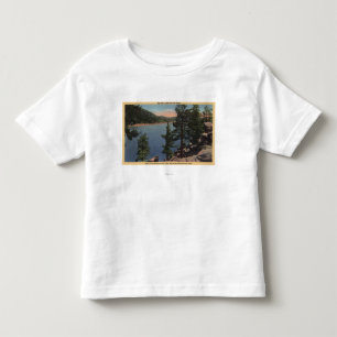 マツを通した湖の眺め トドラーTシャツ