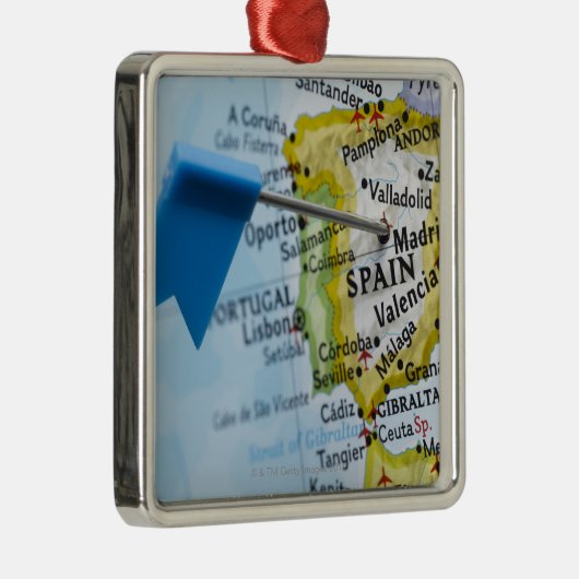 マドリード、地図、クローズアップのスペインに置かれるピンの地図を描いて下さい メタルオーナメント (右)