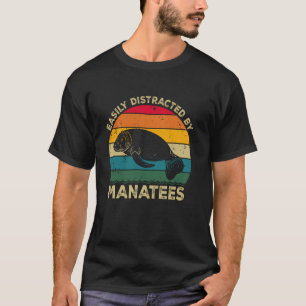 マナティーが気になって集中できない　かわいいマナティー好きな人へ Tシャツ