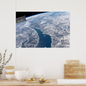 マニコーガンクレーターとセントローレンス川 ポスター (キッチン)