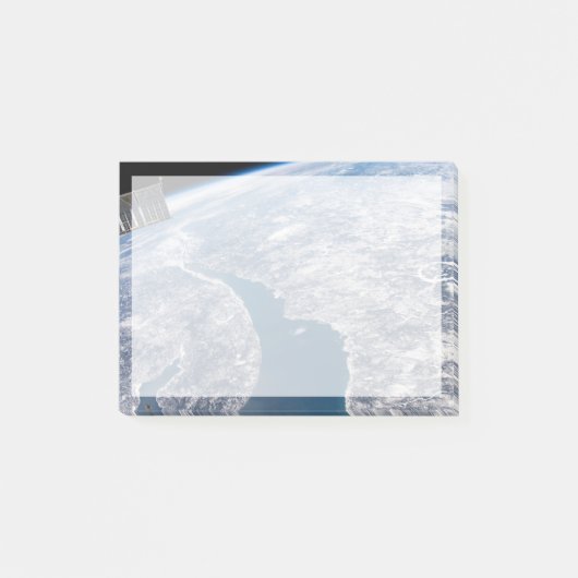 マニコーガンクレーターとセントローレンス川 ポストイット (正面)