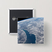 マニコーガンクレーターとセントローレンス川 缶バッジ (正面&裏面)