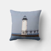 マニスティー北ピアースライトスクエアピロー クッション (裏面)