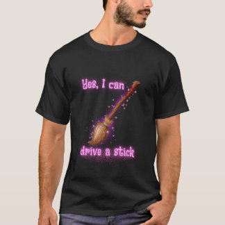 マニュアル車を運転できます ハロウィン スプーキー ウィット Tシャツ