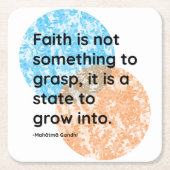 マハトマガンディ信仰引用文 スクエアペーパーコースター (正面)