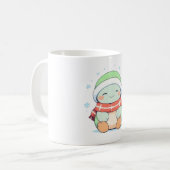 マフラーを巻いたかわいい冬のカメのデザイン コーヒーマグカップ (正面左)