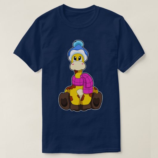 マフラー帽子と冬のキリン Tシャツ (デザイン正面)