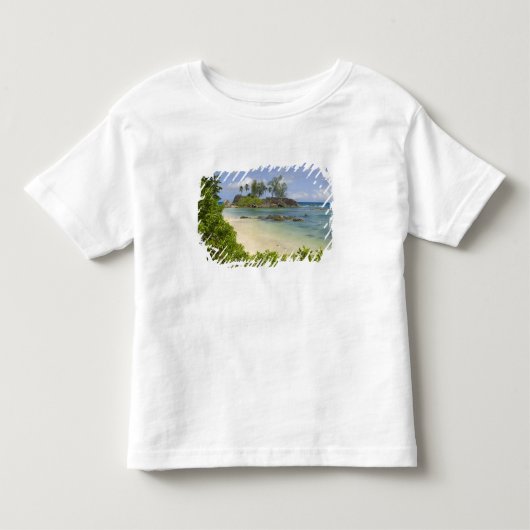 マヘ島の海岸の景色 トドラーTシャツ (正面)