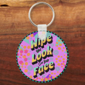 ママおもしろいことわざが顔から見て拭く キーホルダー (正面)