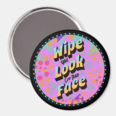 ママおもしろいことわざが顔から見て拭く マグネット (正面/裏面)