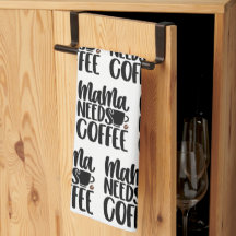 ママがコーヒーを飲む