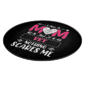 ママだし獣医だし、私なんにも怖くないよ！獣医ママって楽しいよね カッティングボード (角)