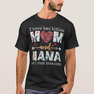 ママとナナの2つのタイトルを持っているママの日モート Tシャツ