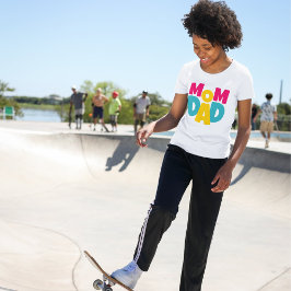 ママとパパタイポグラフィ Tシャツ