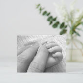 ママとベビーの手 ポストカード (スタンド正面)