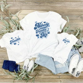 ママと私ほど困る人はいない Tシャツ