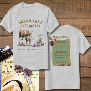 ママと赤ちゃんムースから逃げるおもしろい男性のTシャツ Tシャツ