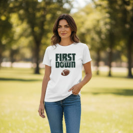 ママのファーストイヤーダウン フットボールデザイン Tシャツ