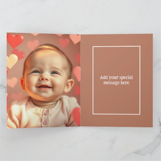 ママの誕生日カード 2枚の写真とテキストを追加 カード (内部)