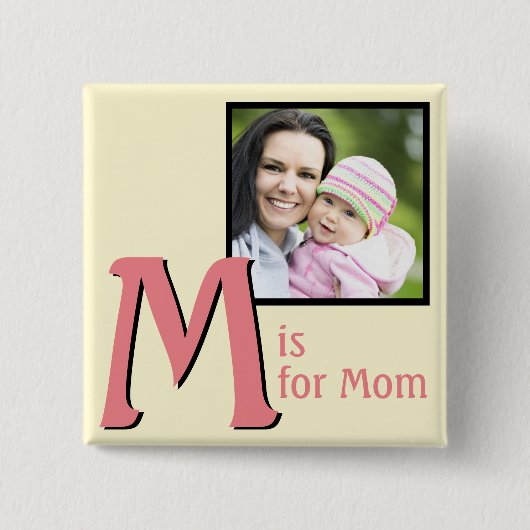 ママのM 缶バッジ (正面)