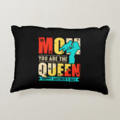 ママはクイーン–67761 アクセントクッション (裏面)