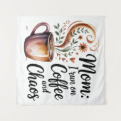 ママはコーヒーとカオスで動いてる タペストリー (正面(横))