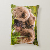 ママは彼女の2つの子供を看護するクラーク湖ナシア アクセントクッション (裏面(縦))