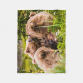 ママは彼女の2つの子供を看護するクラーク湖ナシア フリースブランケット (正面)