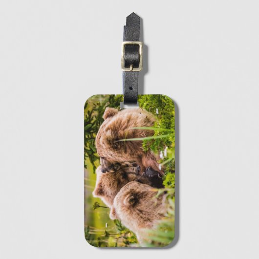 ママは彼女の2つの子供を看護するクラーク湖ナシア ラゲッジタグ (正面縦)