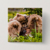 ママは彼女の2つの子供を看護するクラーク湖ナシア 缶バッジ (正面)