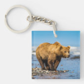 ママは2人の子どもたちを見ている キーホルダー (正面)