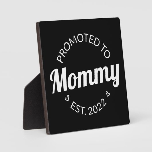 ママエストに昇格。2022 I フォトプラーク (正面)