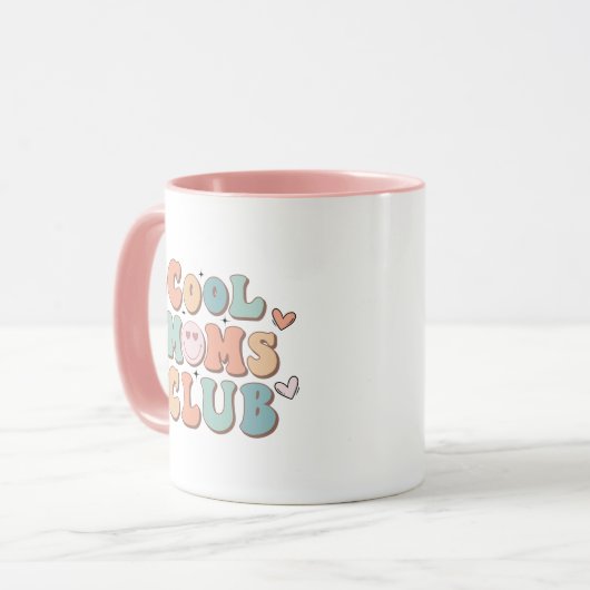 ママクールのクラブレトロピンクギフトのためのママのコーヒーマグ マグカップ (正面左)
