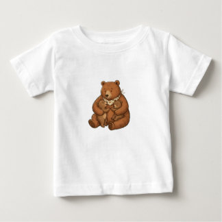 ママグリズリーと子グマのフローラル コテージコア イラスト ベビーTシャツ