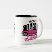 ママズディナー名前をカスタムするフェイクネオン50のクラシック ツートーンマグカップ (正面右)