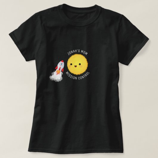 ママ宇宙誕生日ミッションコントロールTシャツ Tシャツ (デザイン正面)
