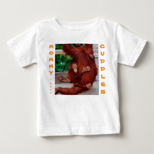 ママ私は子供が欲しい ベビーTシャツ (正面)