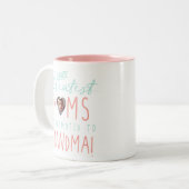 ママ素晴らしはおばあちゃんの写真に昇進 ツートーンマグカップ (正面左)