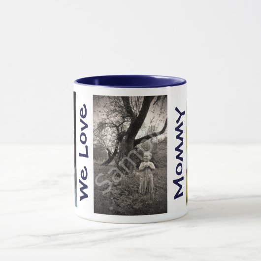 ママ・・キカスタムッズが好き3枚の写真を母親の日のマグ マグカップ (中央)