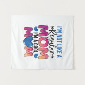 ママ ギフト 私は かっこいいママ タペストリー (正面(横))