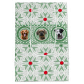 ママ&ドッグママのためのペットまたは子供の写真グリーンクリスマス ミディアムペーパーバッグ (裏面)