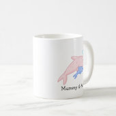 ママ&ベビードルフィンパーソナライズされたファミリー コーヒーマグカップ (正面右)
