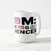 ママ： OGインフルエンサー コーヒーマグカップ (正面右)