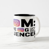 ママ: OGインフルエンサー ツートーンマグカップ (正面右)