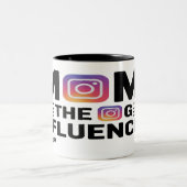 ママ: OGインフルエンサー ツートーンマグカップ (中央)