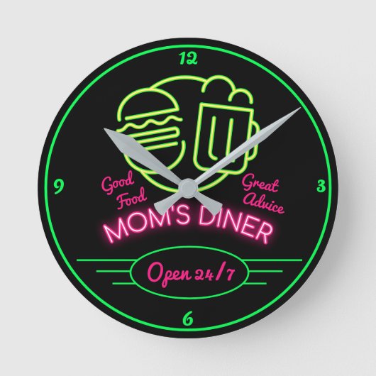 マムズダイナーオープン24/7レトロ50年代ネオン効果 ラウンド壁時計 (正面)