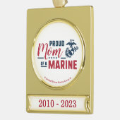 マム誇りを持った・オブ・ア・マリーン – カラー ゴールドプレートバナーオーナメント (左)